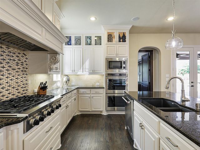 3644 Benchmark Lane, Frisco, TX 75034