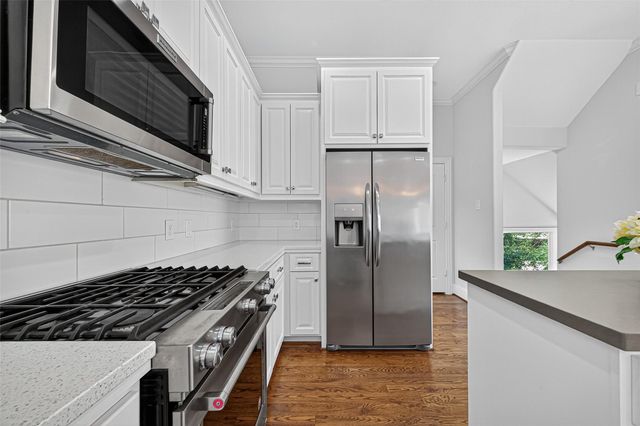 1630 W 24th Street, Houston, TX 77008
