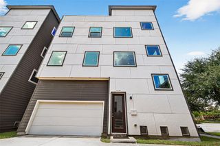 1630 W 24th Street, Houston, TX 77008