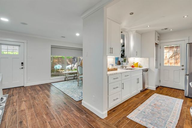 3617 Northwest Parkway, University Park, TX 75225