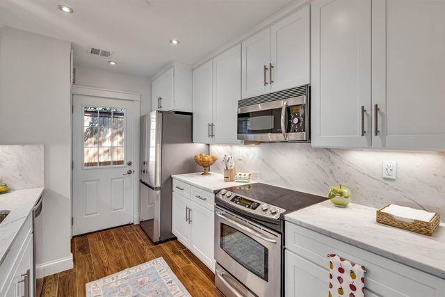 3617 Northwest Parkway, University Park, TX 75225