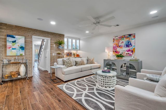 3617 Northwest Parkway, University Park, TX 75225