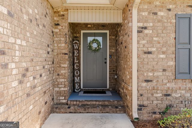 616 Woods Edge Way, Warner Robins, GA 31088