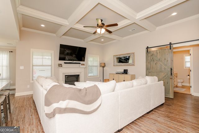 616 Woods Edge Way, Warner Robins, GA 31088