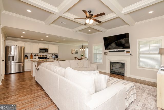 616 Woods Edge Way, Warner Robins, GA 31088