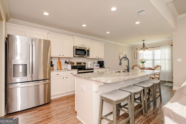 616 Woods Edge Way, Warner Robins, GA 31088