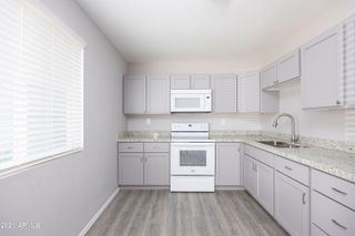 15605 N 29TH Street 12, Phoenix, AZ 85032