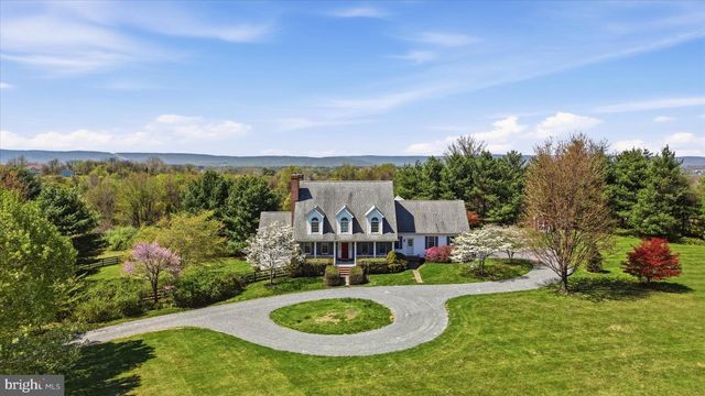 12282 ENFIELD LN, Lovettsville, VA 20180