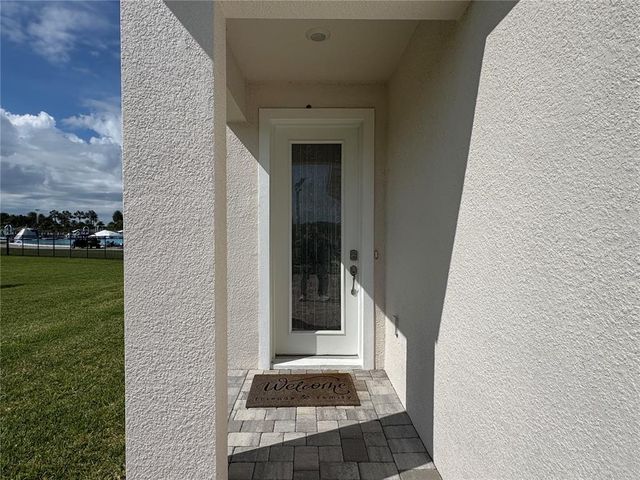 7973 AVON DIVE COURT, Wesley Chapel, FL 33545
