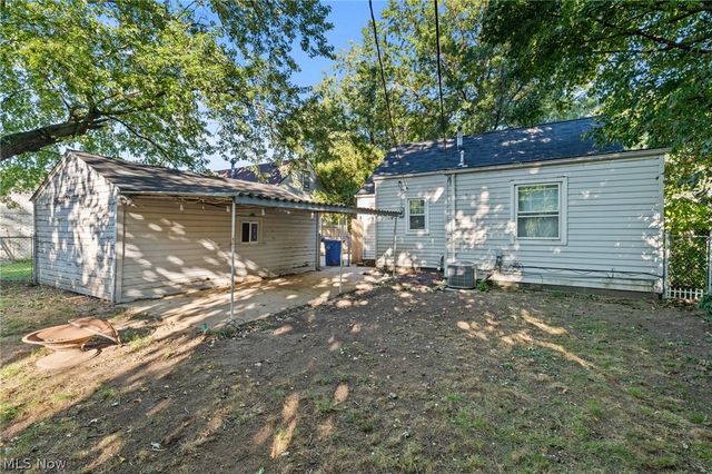 4382 W 189th Street, Cleveland, OH 44135