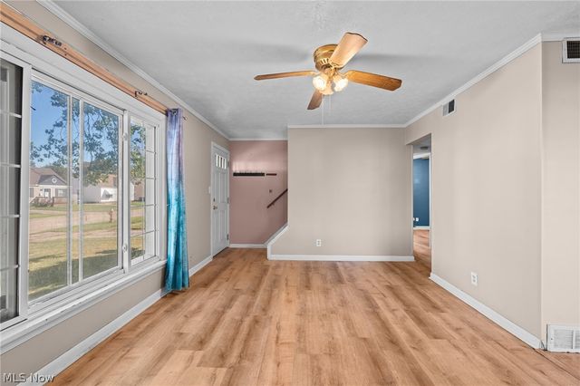 4382 W 189th Street, Cleveland, OH 44135