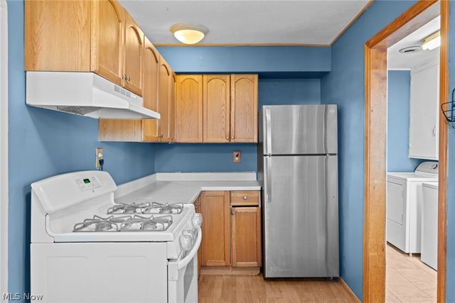4382 W 189th Street, Cleveland, OH 44135