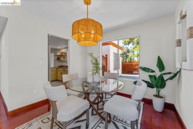 858 Coral Ridge Circle, Rodeo, CA 94572