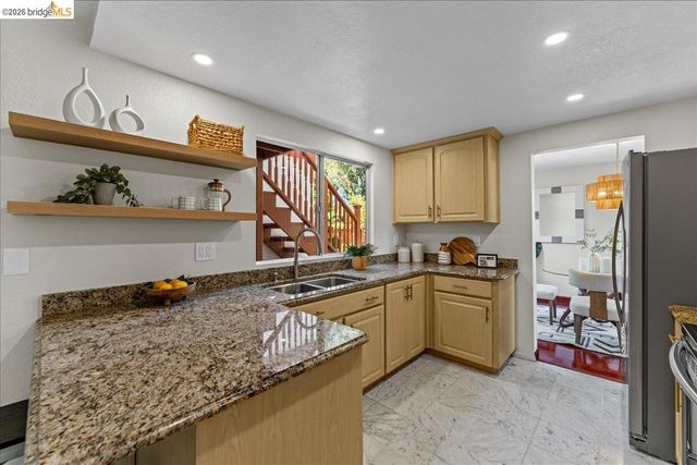 858 Coral Ridge Circle, Rodeo, CA 94572