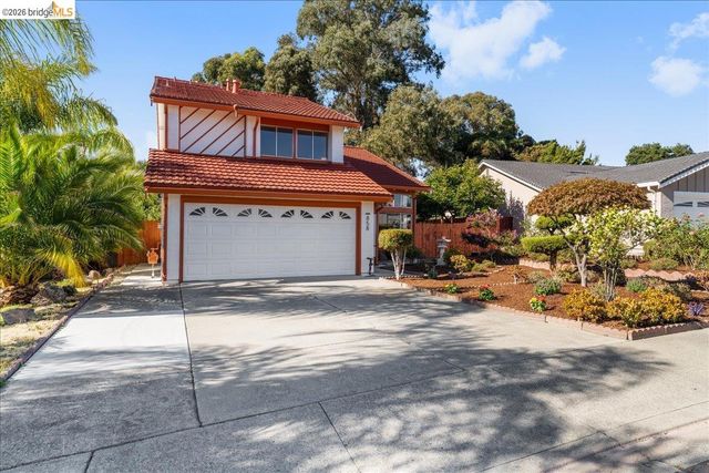 858 Coral Ridge Circle, Rodeo, CA 94572