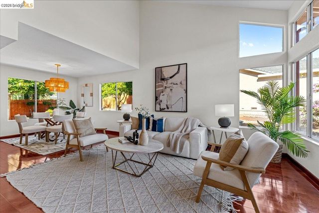 858 Coral Ridge Circle, Rodeo, CA 94572