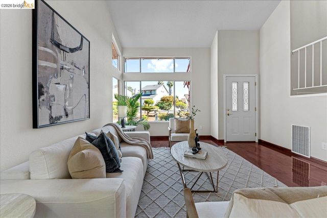 858 Coral Ridge Circle, Rodeo, CA 94572