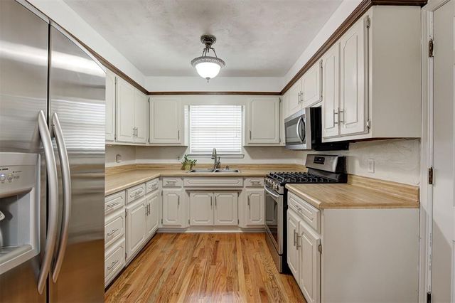 621 Cherry, Yukon, OK 73099