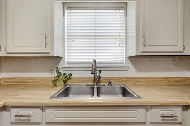 621 Cherry, Yukon, OK 73099