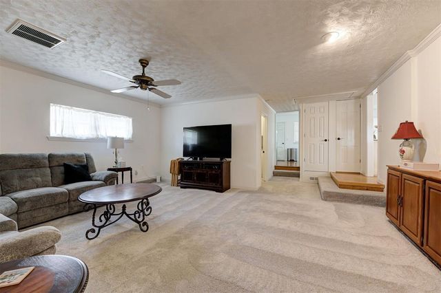 621 Cherry, Yukon, OK 73099