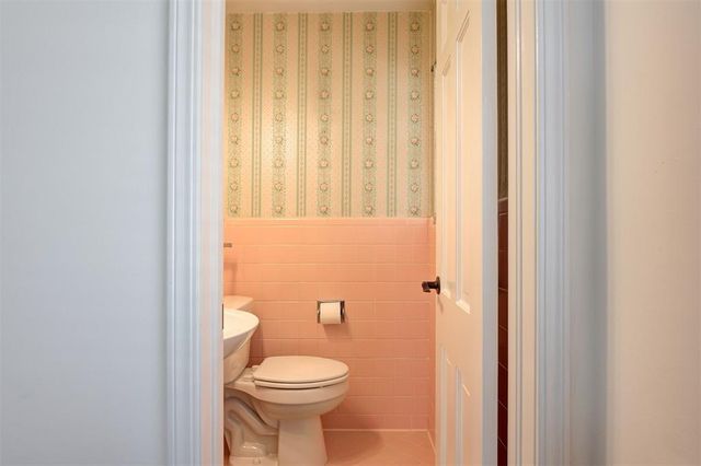 621 Cherry, Yukon, OK 73099