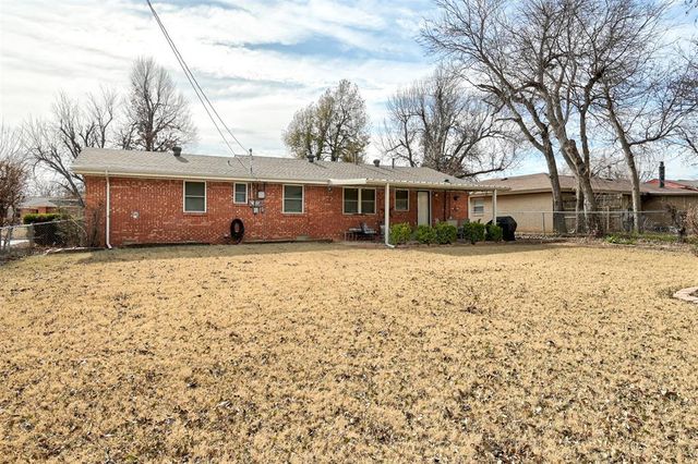 621 Cherry, Yukon, OK 73099