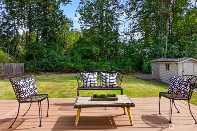 13712 176th Avenue NE, Redmond, WA 98052