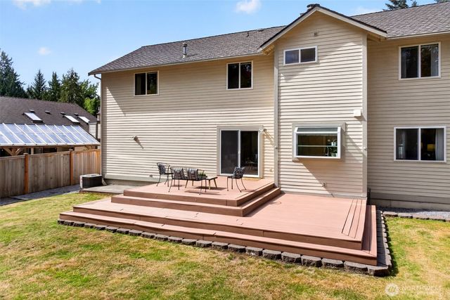 13712 176th Avenue NE, Redmond, WA 98052