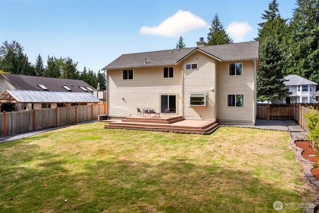 13712 176th Avenue NE, Redmond, WA 98052