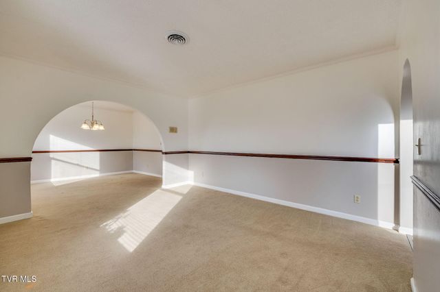 1019 Somerset Drive, Johnson City, TN 37604