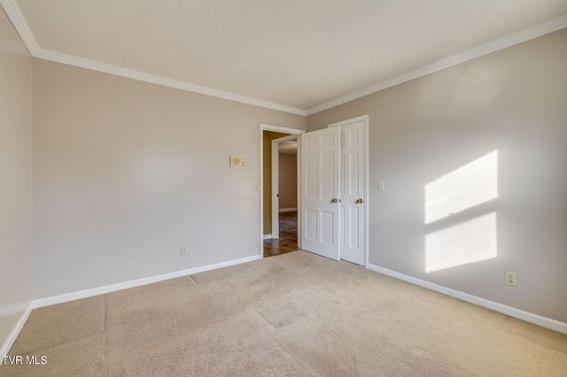 1019 Somerset Drive, Johnson City, TN 37604