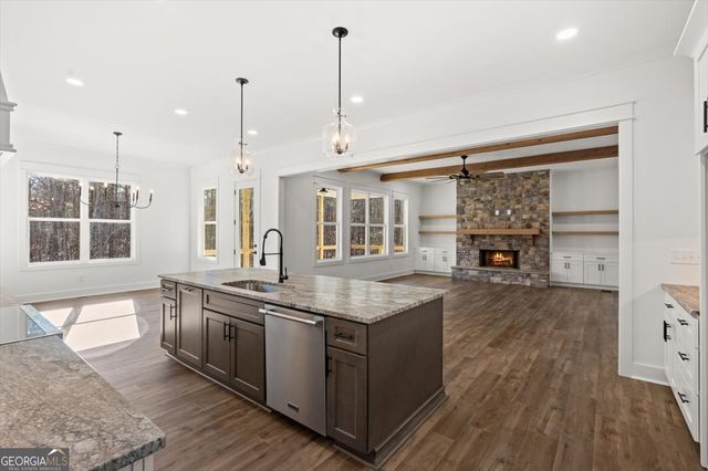 990 Cable Road, Waleska, GA 30183