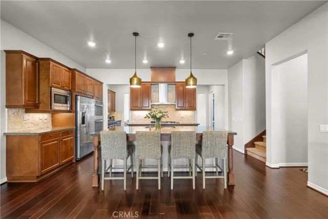 22385 Copper Mountain Court, Saugus, CA 91350