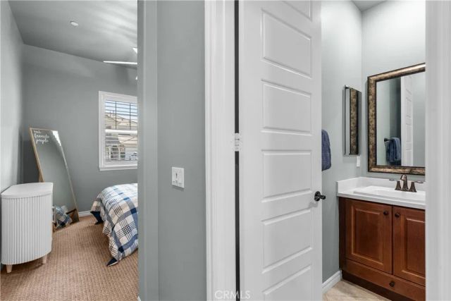 22385 Copper Mountain Court, Saugus, CA 91350