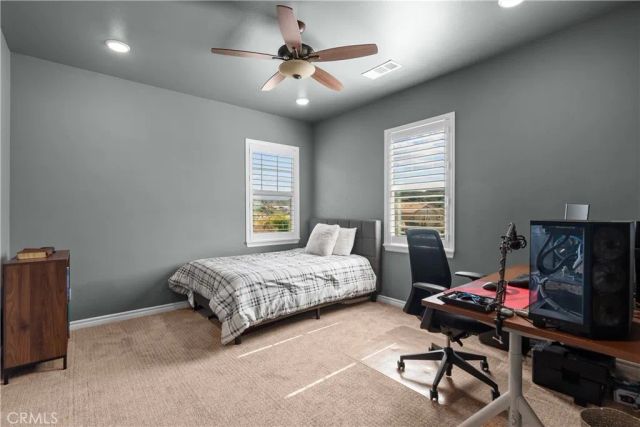 22385 Copper Mountain Court, Saugus, CA 91350