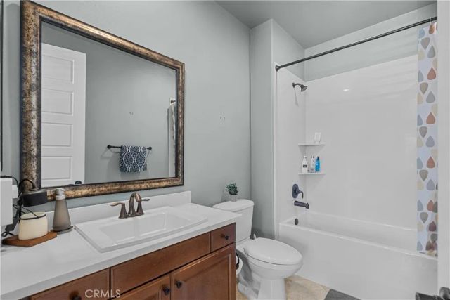 22385 Copper Mountain Court, Saugus, CA 91350