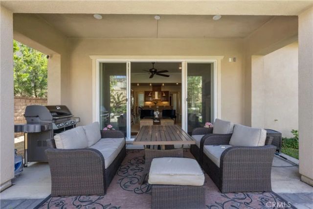 22385 Copper Mountain Court, Saugus, CA 91350