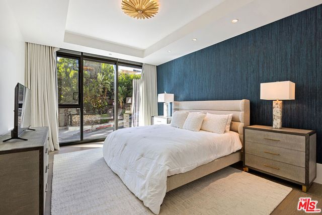 8420 W Sunset Boulevard 405, West Hollywood, CA 90069