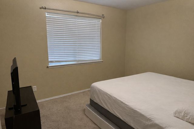 3819 Kiest Valley Court, Dallas, TX 75233