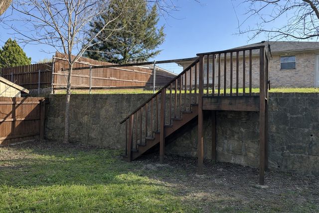 3819 Kiest Valley Court, Dallas, TX 75233