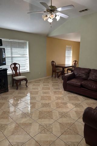 3819 Kiest Valley Court, Dallas, TX 75233