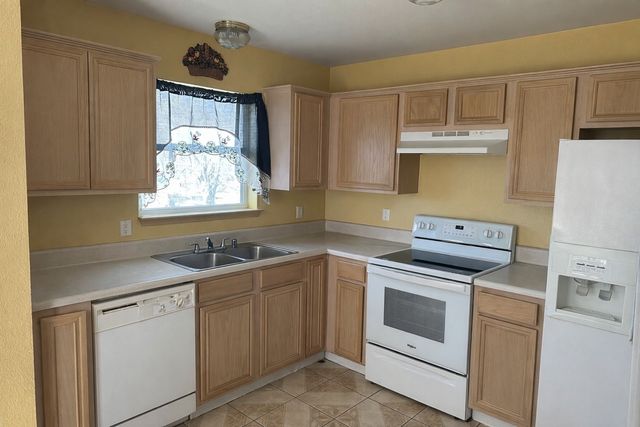 3819 Kiest Valley Court, Dallas, TX 75233