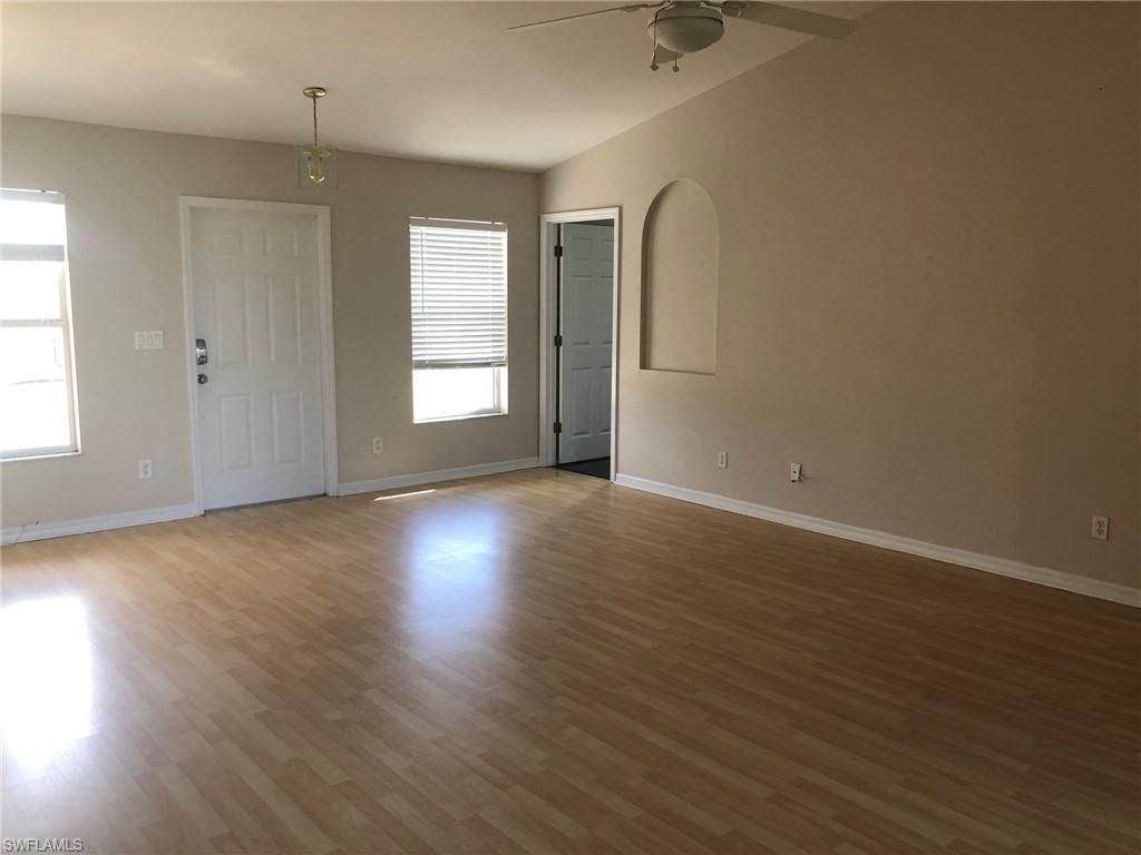 Image 12 of property listing at 1004 NW 7th AVE, Cape Coral, FL 33993