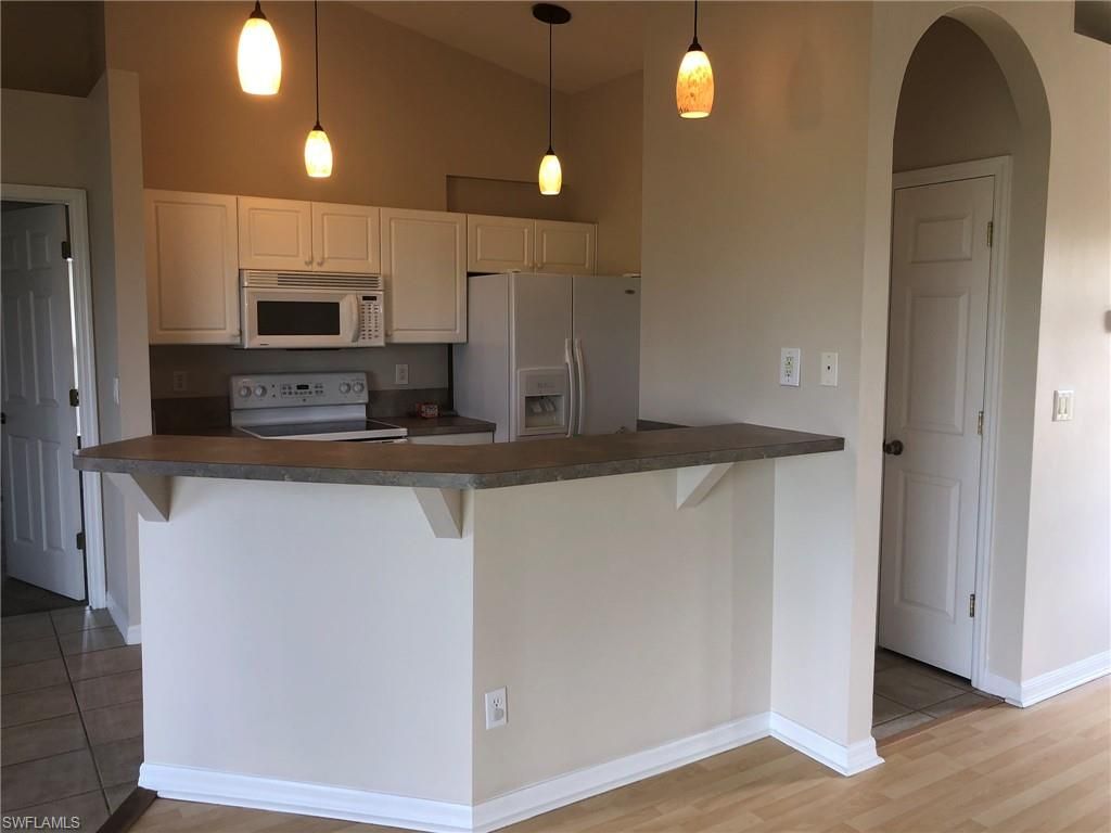 Image 8 of property listing at 1004 NW 7th AVE, Cape Coral, FL 33993