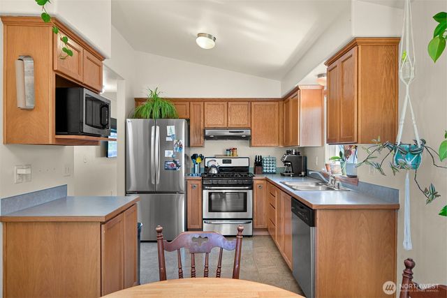 7369 Halibut Drive, Blaine, WA 98230