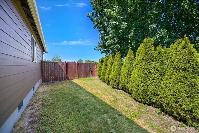 7369 Halibut Drive, Blaine, WA 98230