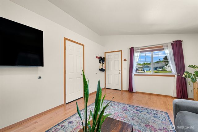 7369 Halibut Drive, Blaine, WA 98230