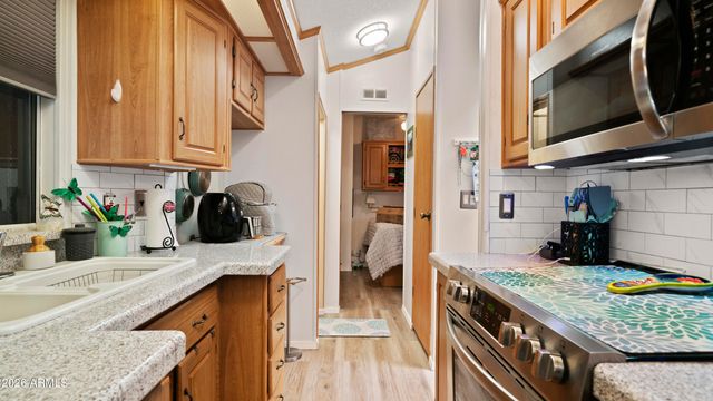 922 NICKEL Drive, Apache Junction, AZ 85119