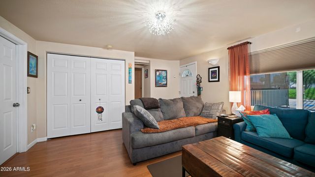 922 NICKEL Drive, Apache Junction, AZ 85119