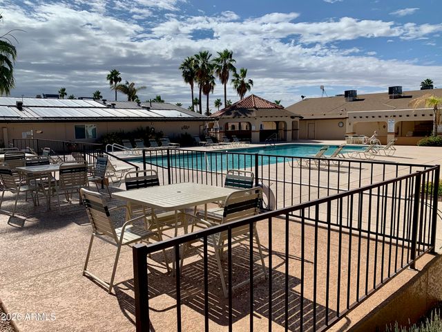 922 NICKEL Drive, Apache Junction, AZ 85119